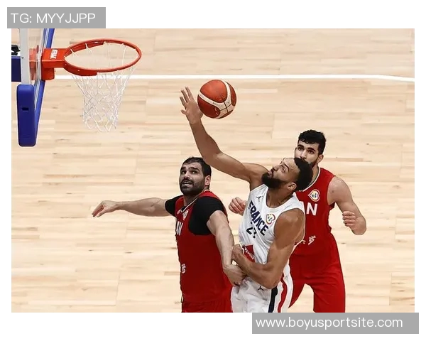 戈贝尔全能表现助球队获胜14分15篮板5助攻2盖帽正负值高达31 戈贝尔全能表现助球队获胜14分15篮板5助攻2盖帽正负值高达31