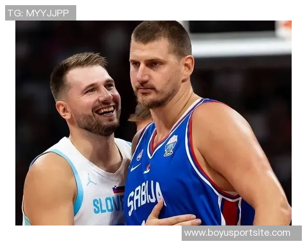 尤班克斯高效得分却难挡约基奇单打表现球队防守亟待提升