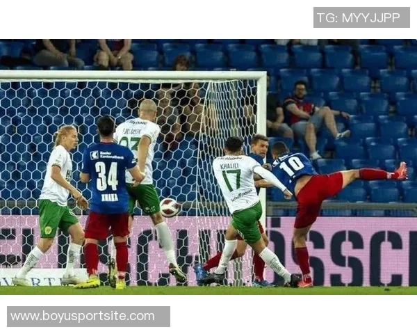 曼城与摩纳哥争夺法乙特鲁瓦18岁前锋德托贝特的转会机会